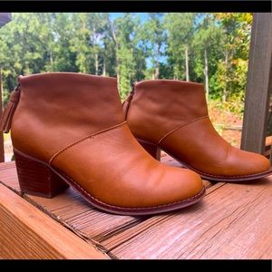 Toms Brown Leather Ankle Booties